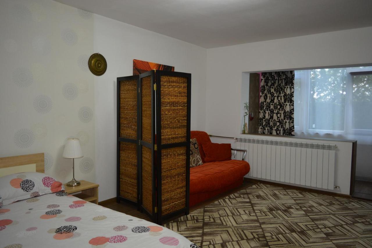 Agatha 26 * Bucarest